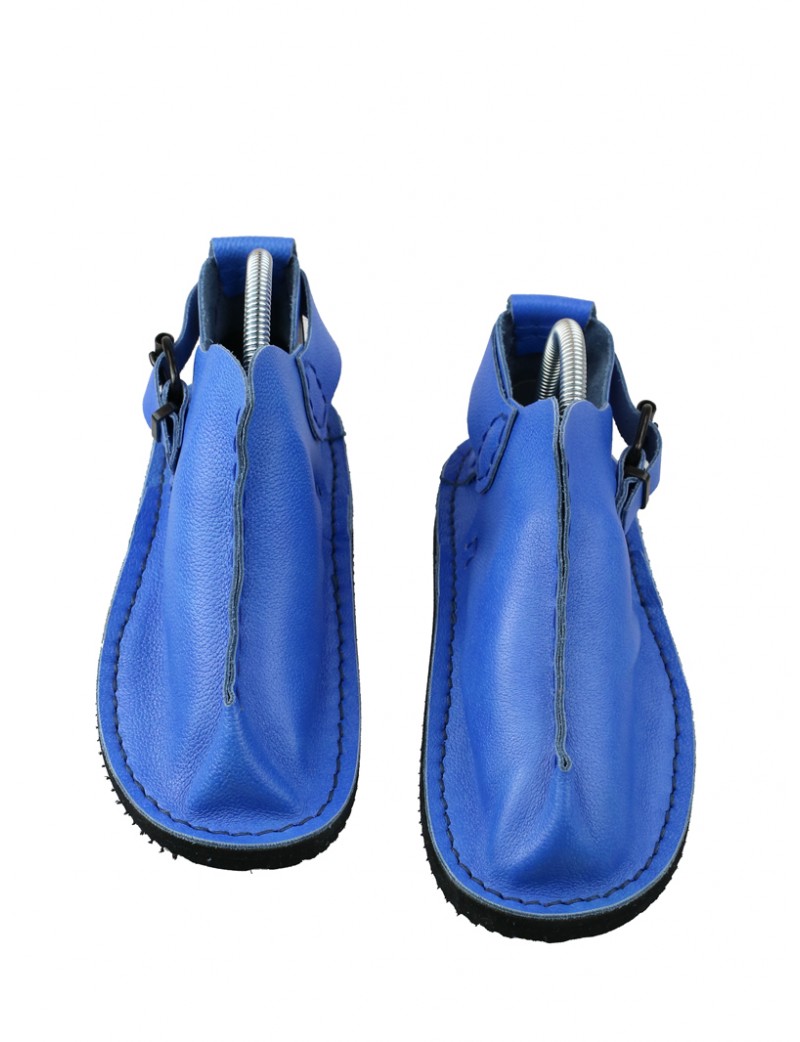 Ręcznie robione buty Vagabond w kolorze niebieskim.