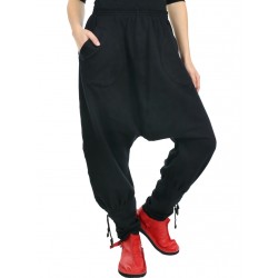 Aladdin pants made of sweatshirt fabric with decorative welts at the bottom.