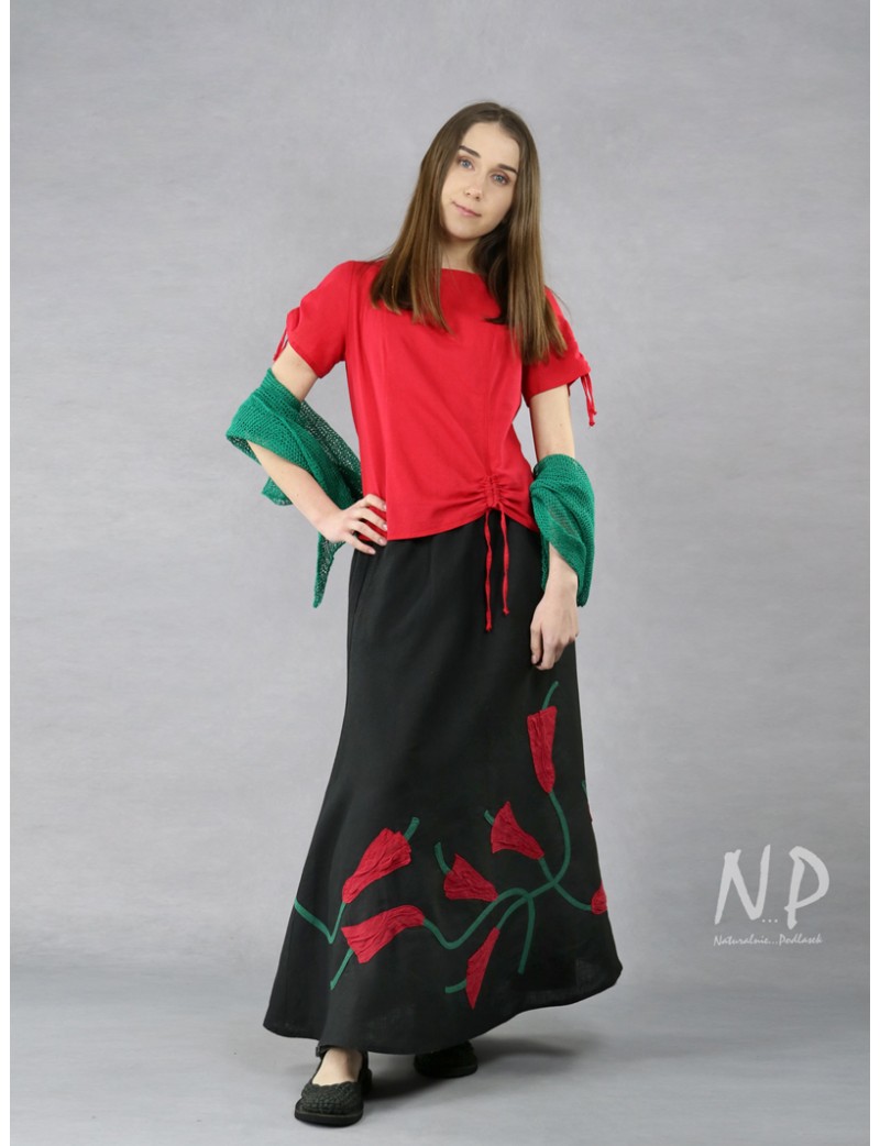 Long black linen skirt with sewn-on flowers