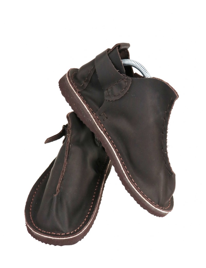 Dark brown handmade Vagabond leather shoes from Trek