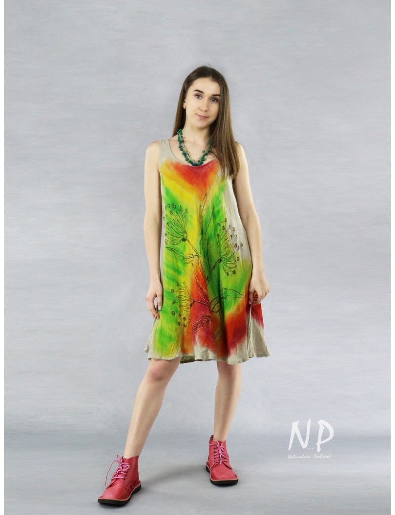 Short linen dress with straps, decorated with hand-painted flowers in contrasting colors