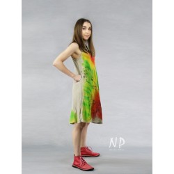 Short linen dress with straps, decorated with hand-painted flowers in contrasting colors