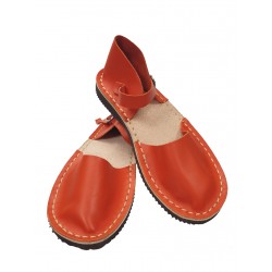 Pomarańczowe płaskie sandały damskie, szyte ręcznie z naturalnej skóry