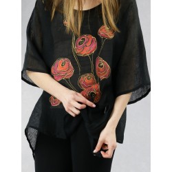 Black linen blouse with elongated sides, decorated with hand-painted poppies