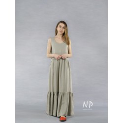 Linen Boho maxi dress with shoulder straps, with a sewn-on frill