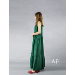 Green linen Boho maxi dress with straps, with a sewn-on frill