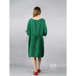 Ręcznie malowana, zielona lniana sukienka oversize NP
