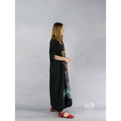 Long black oversize dress, made of natural linen, decorated with hand-painted patterns