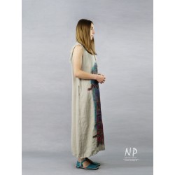 Długa sukienka lniana z kapturem NP, ozdobiona ręcznie malowaną abstrakcją