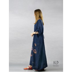 Maxi oversize linen dress in navy blue color, decorated with hand-painted flowers