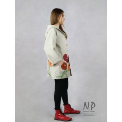 Oversized linen hooded jacket with a hood decorated with hand-sewn flowers