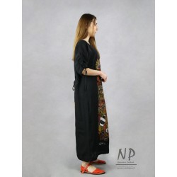 Hand-painted black oversize dress, made of natural linen