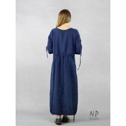 Maxi oversize linen dress in navy color, decorated with hand-painted flowers