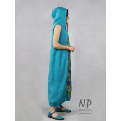 Ręcznie malowana luźna sukienka z kapturem typu oversize, uszyta z naturalnego lnu