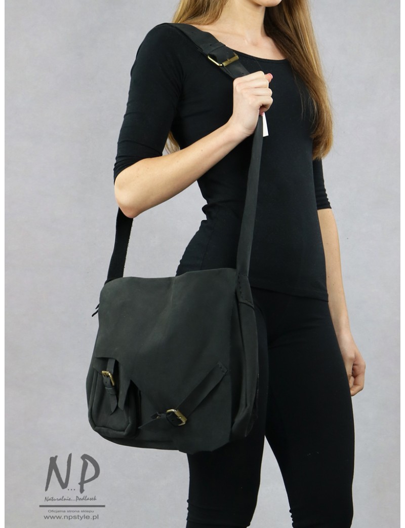 Hand-sewn black large leather handbag
