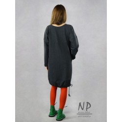 Hand-painted gray oversize dress made of knitted cotton