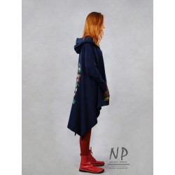 Hand-painted navy blue oversize long sweatshirt with a hood, made of cotton knitwear