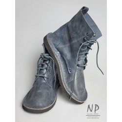 Ręcznie szyte szare skórzane wysokie buty firmy Trek