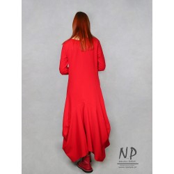 Ręcznie malowana asymetryczna czerwona sukienka z dzianiny