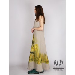 Długa lniana sukienka w słoneczniki na ramiączkach w komplecie z lnianym żakietem