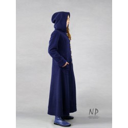 Women's navy blue long winter coat with a hood, made of steamed wool
