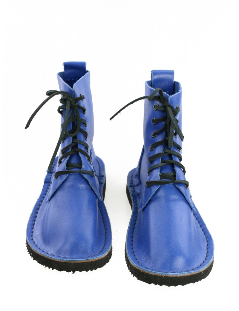 Niebieskie buty ręcznie robione