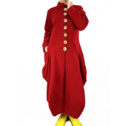 Long red winter coat made of steamed wool
