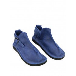 Ręcznie robione skórzane buty Vagabond w kolorze ciemno niebieskim.